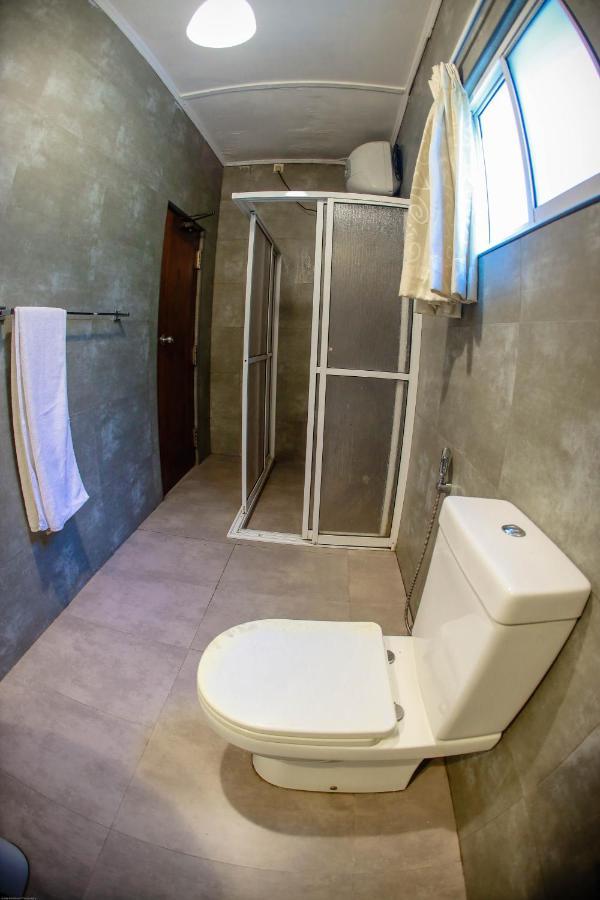Funk Bunk - Mount View Lodge Канди Экстерьер фото